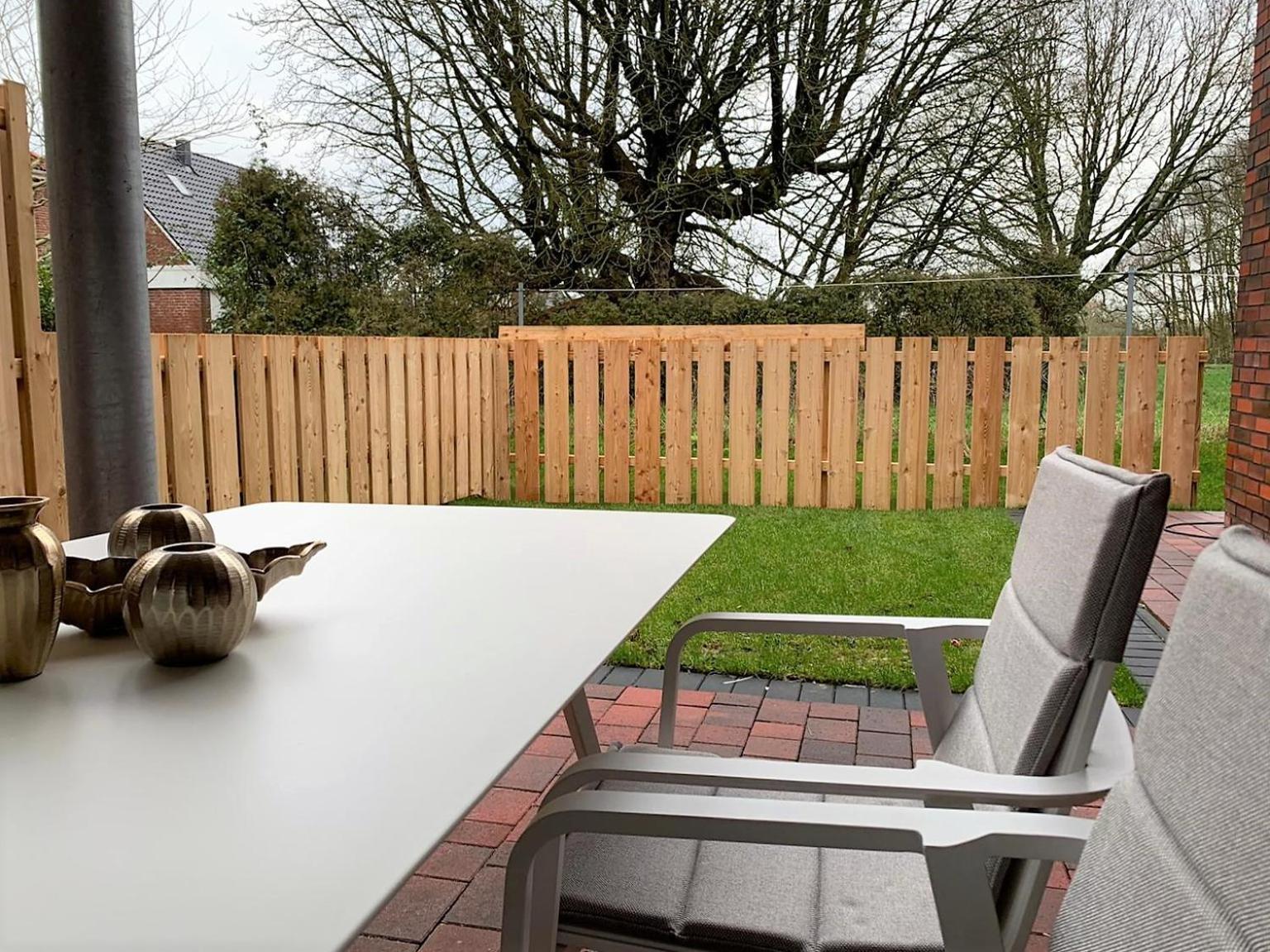 Landblick 1 - Luxusferienwohnung Fuer 4 Personen Norddeich  Buitenkant foto